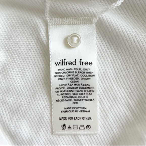 Aritzia Wilfred Free Only Henley - Picture 5 of 5